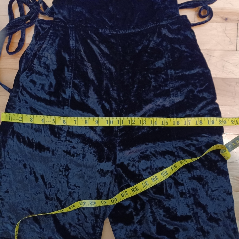 Free people black velvet jumpsuit - Picture 15 of 15